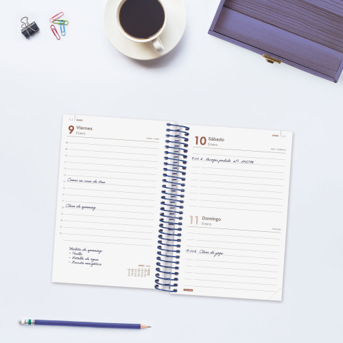 AGENDA 2026 BASIC YEAR E5 117X181MM DIA PAGINA AZUL FINOCAM 741091026 - Imagen 2